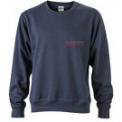 color:navy